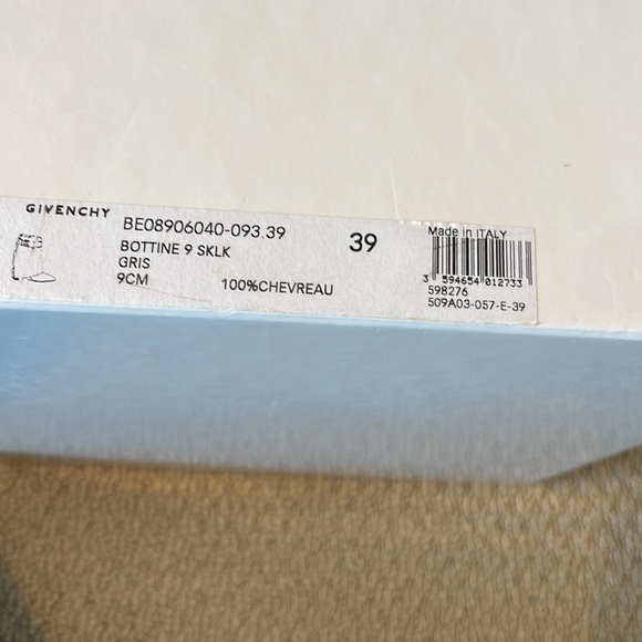 GIVENCHY  Bottine  size9 - Picture 5 of 5